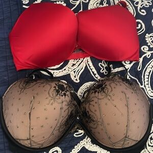 Victoria's Secret Red and Black Push Up Bra Bundle Set